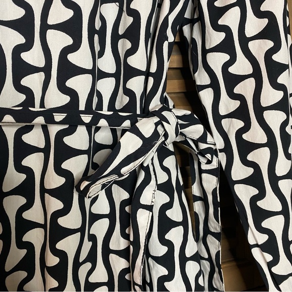 Jessica Simpson cream/black Abstract COTTON V-neck ruffle bottom dress SZ-Large - Picture 10 of 10